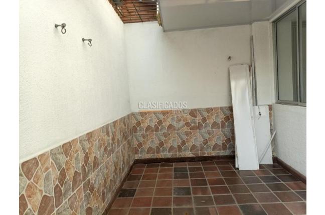 Oficinas y Consultorios, Alquiler, San Vicente - $1.200.000
