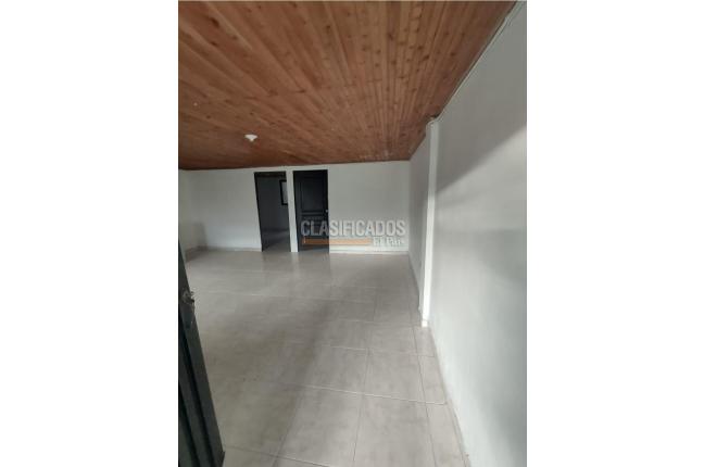Apartamentos, Alquiler, Atanasio Girardot - $700.000