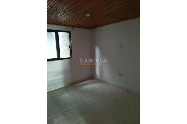 Apartamentos, Alquiler, Atanasio Girardot - $700.000