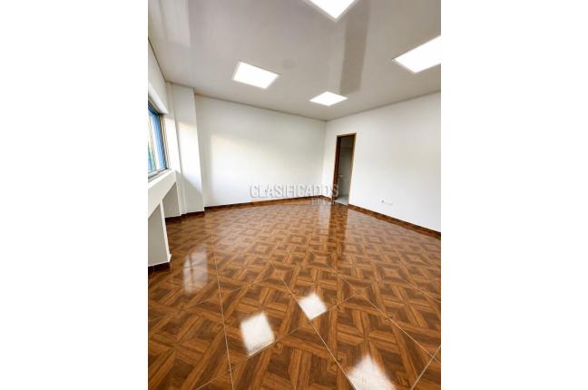 Locales y Bodegas, Venta, Flora Industrial - $1.950.000.000