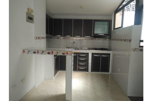 Casas, Alquiler en Las Granjas
