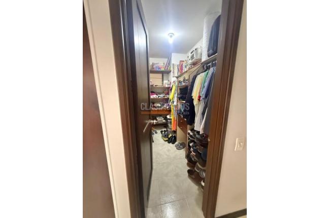 Apartamentos, Venta, Ciudad Jardín - $820.000.000