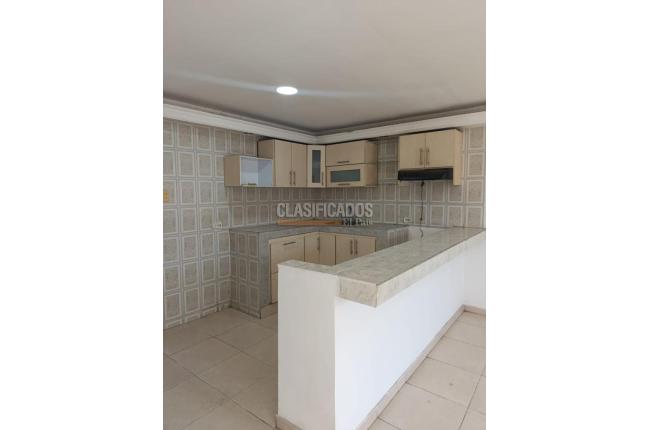 Casas, Alquiler, Soledad - $850.000