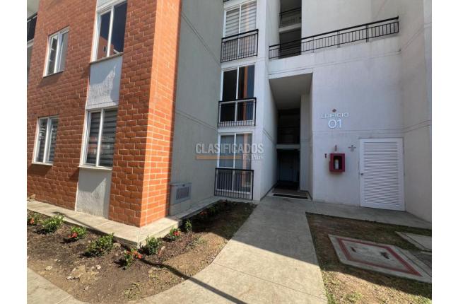 Apartamentos, Alquiler, Ciudad Pacifica - $2.200.000