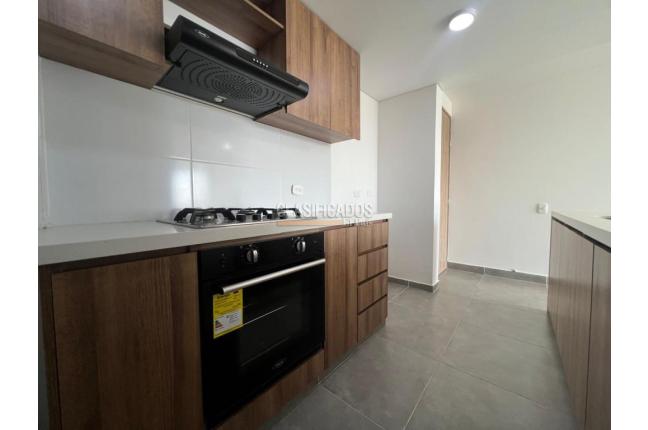 Apartamentos, Alquiler, Ciudad Pacifica - $2.200.000