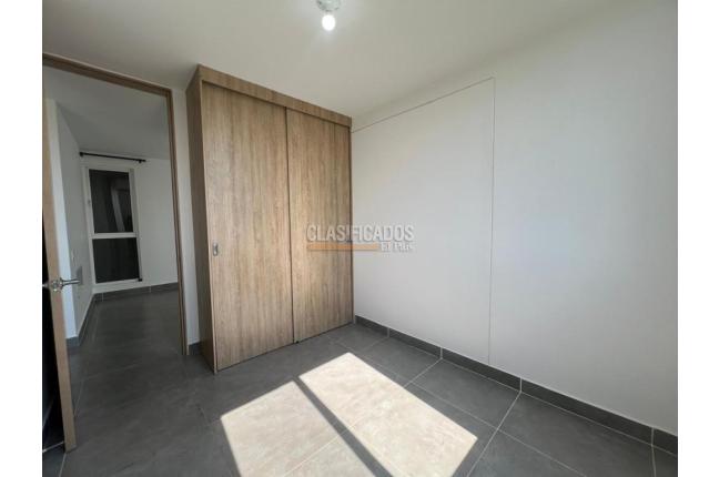 Apartamentos, Alquiler, Ciudad Pacifica - $2.200.000