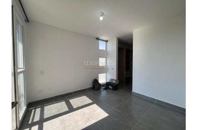 Apartamentos, Alquiler, Ciudad Pacifica - $2.200.000