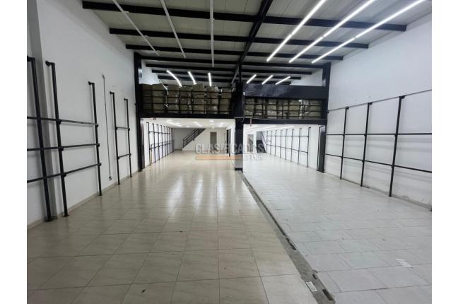 Locales y Bodegas, Alquiler, Santa Rosa - $19.000.000