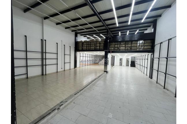 Locales y Bodegas, Alquiler, Santa Rosa - $19.000.000