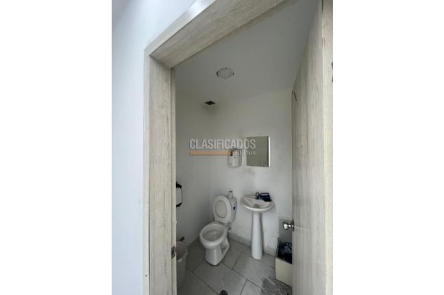 Locales y Bodegas, Alquiler, Santa Rosa - $19.000.000