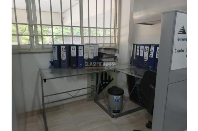 Oficinas y Consultorios, Alquiler, San Vicente - $1.200.000