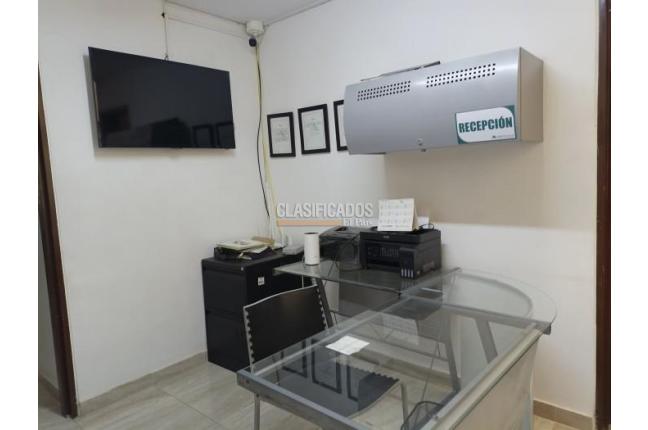 Oficinas y Consultorios, Alquiler, San Vicente - $1.200.000