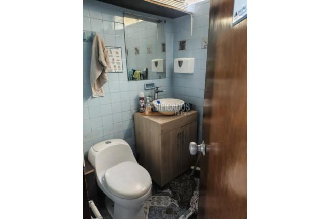 Oficinas y Consultorios, Alquiler, San Vicente - $1.200.000