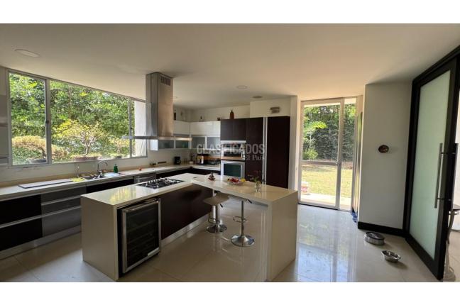 Casas, Venta, Ciudad Jardín - $3.300.000.000