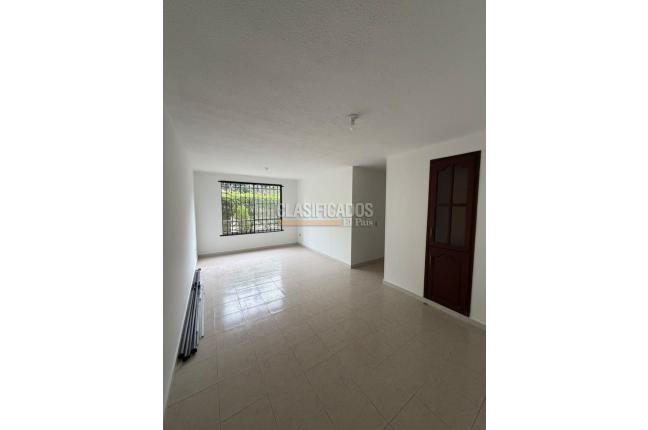 Apartamentos, Venta en Prados del Limonar