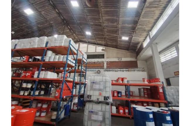 Locales y Bodegas, Venta, Marco Fidel Suárez - $2.900.000.000