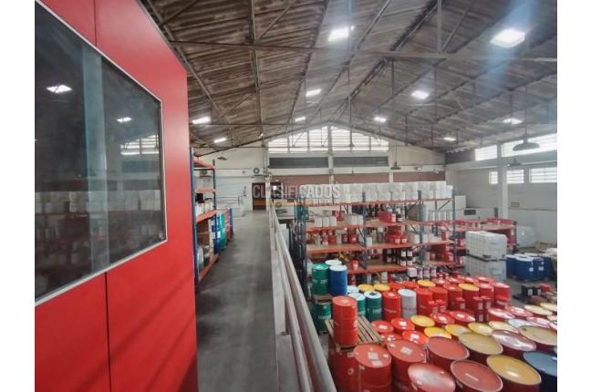 Locales y Bodegas, Venta, Marco Fidel Suárez - $2.900.000.000