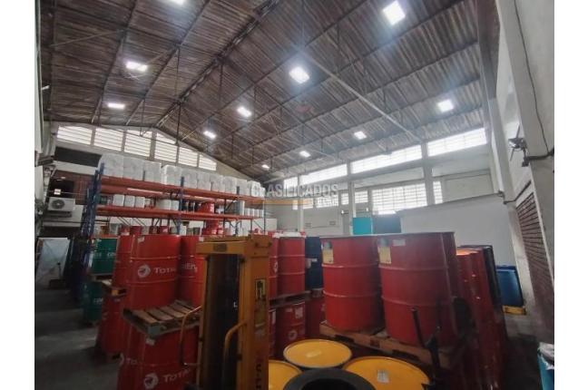 Locales y Bodegas, Venta, Marco Fidel Suárez - $2.900.000.000
