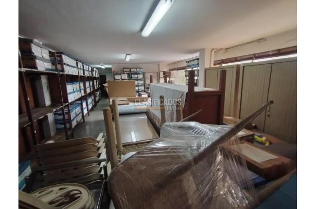 Locales y Bodegas, Venta, Marco Fidel Suárez - $2.900.000.000