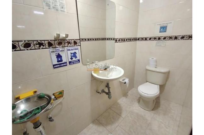 Locales y Bodegas, Venta, Marco Fidel Suárez - $2.900.000.000