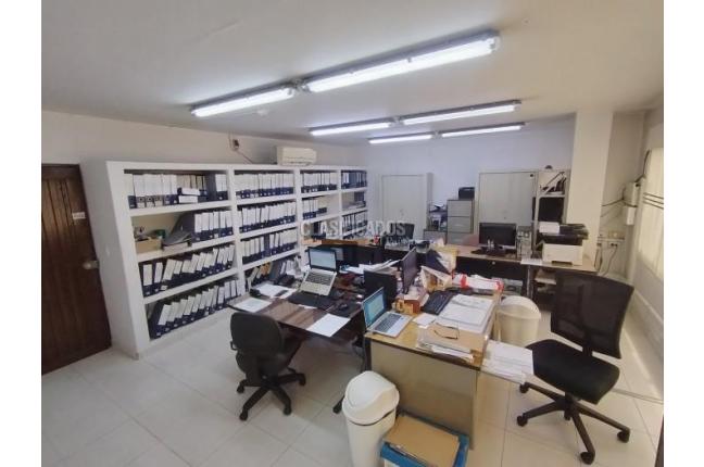 Locales y Bodegas, Venta, Marco Fidel Suárez - $2.900.000.000