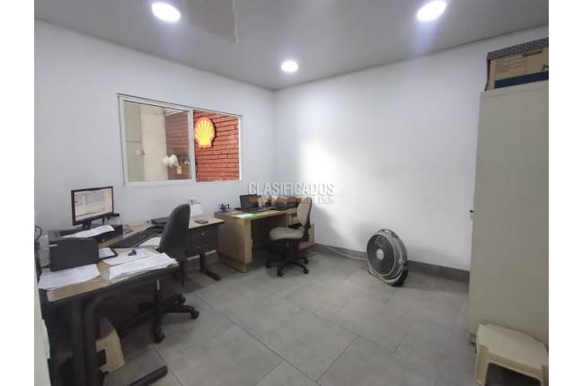 Locales y Bodegas, Venta, Marco Fidel Suárez - $2.900.000.000