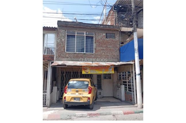 Casas, Venta en Los Robles