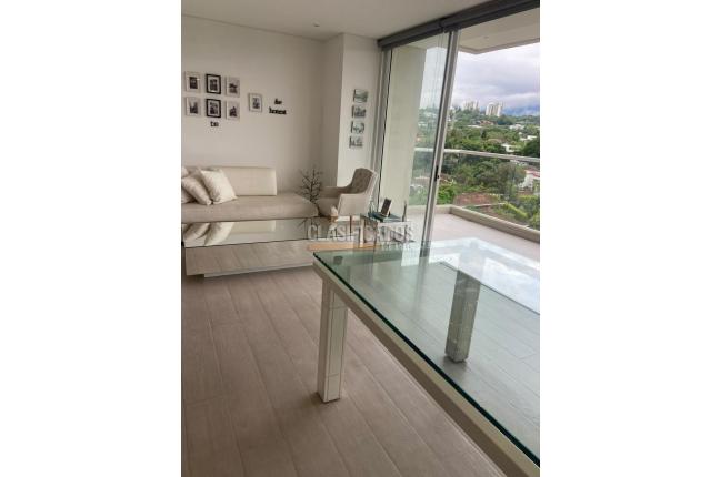 Apartamentos, Venta en Pance