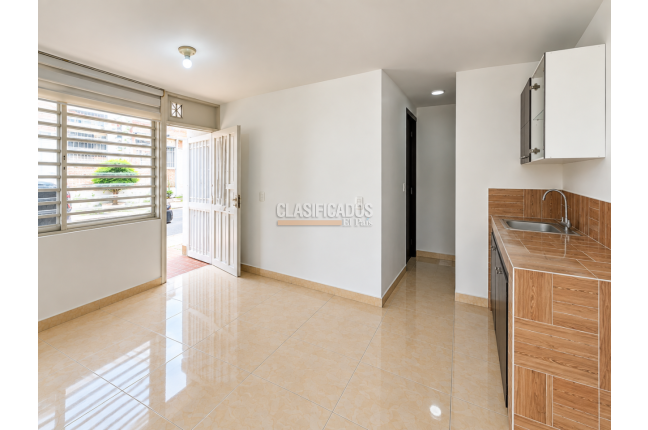 Apartaestudios, Alquiler, Seminario - $1.000.000