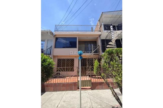 Casas, Venta, Paso del Comercio - $280.000.000