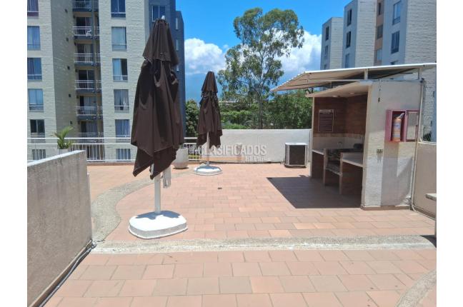 Apartamentos, Venta en Valle del Lili