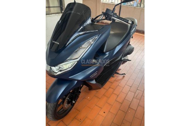 Honda PCX 2024