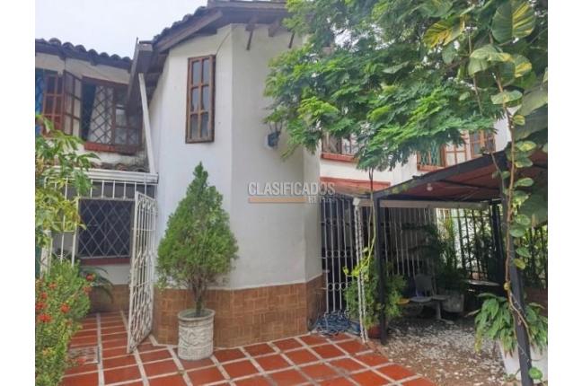 Casas, Venta, Álamos - $620.000.000