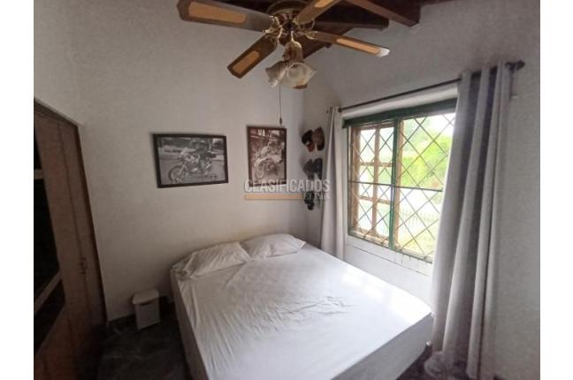 Casas, Venta, Álamos - $620.000.000