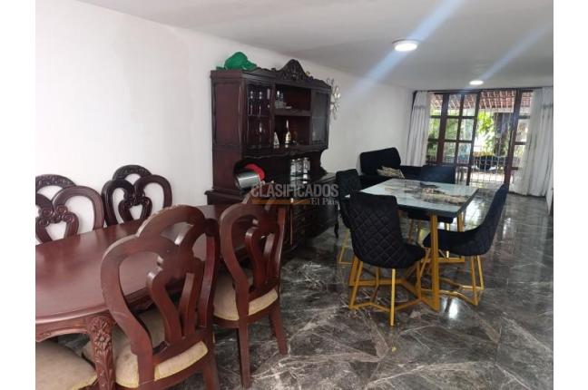 Casas, Venta, Álamos - $620.000.000
