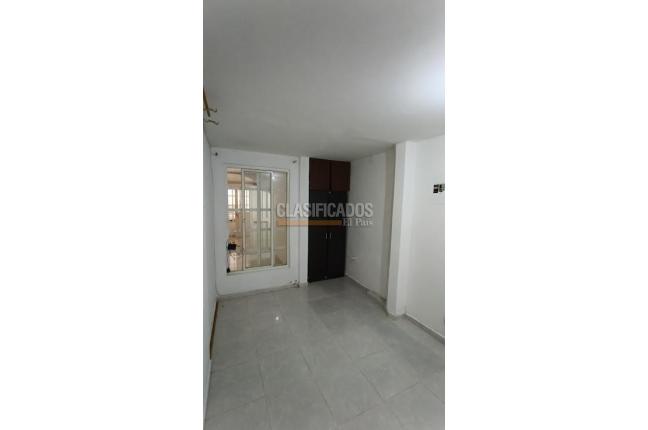 Apartamentos, Alquiler, Calicanto - $1.200.000