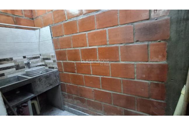 Casas, Alquiler, Palmira - $900.000
