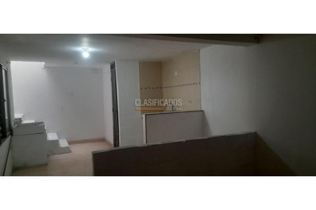 Apartaestudios, Alquiler, Santo Domingo - $900.000