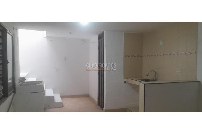 Apartaestudios, Alquiler, Santo Domingo - $900.000