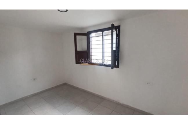 Casas, Alquiler, Barranquilla - $6.000.000