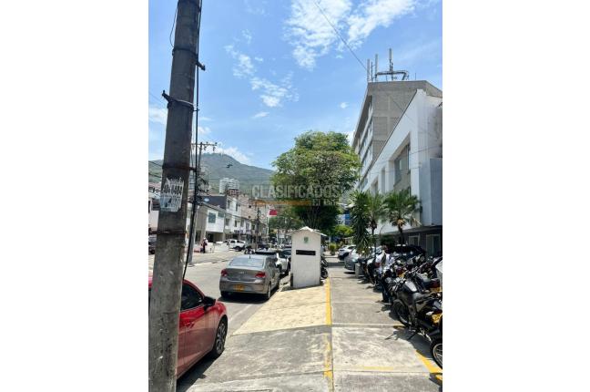 Edificios, Venta en Versalles