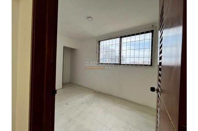 Edificios, Venta, Versalles - $2.600.000.000
