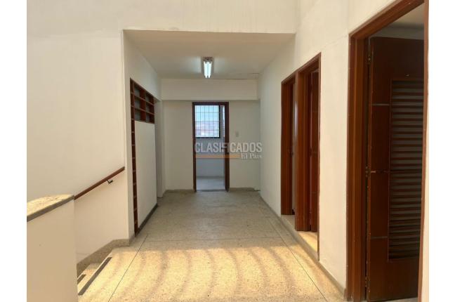 Edificios, Venta, Versalles - $2.600.000.000
