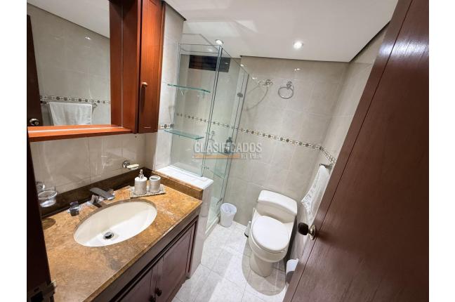 Apartamentos, Venta, Multicentro - $520.000.000