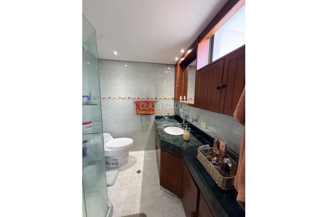Apartamentos, Venta, Multicentro - $520.000.000