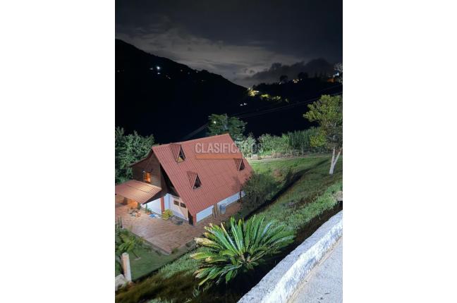 Fincas y Casas Campestres, Venta, La Elvira - $900.000.000