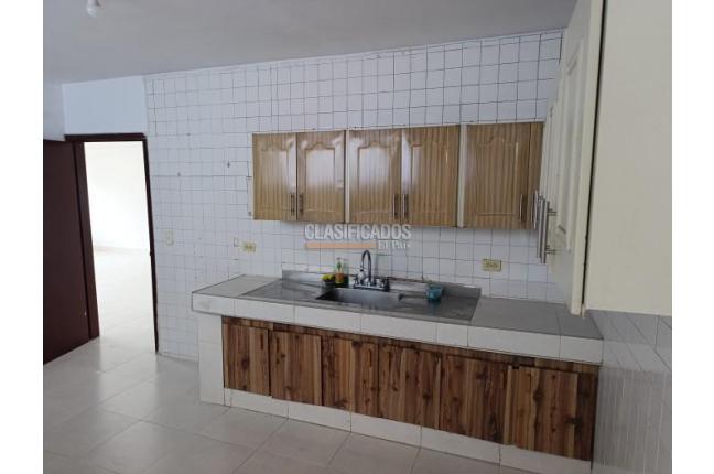 Casas, Venta, Prados del Norte - $730.000.000