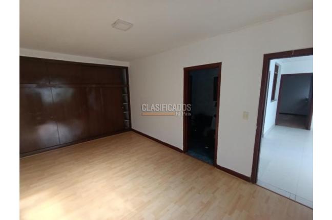 Casas, Venta, Prados del Norte - $730.000.000