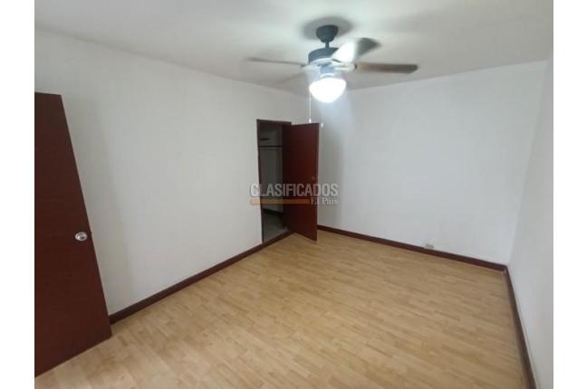 Casas, Venta, Prados del Norte - $730.000.000