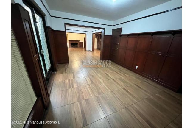 Casas, Venta, Bogotá - $2.400.000.000